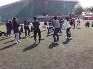 说明: C:\Users\User\Desktop\william威廉中文举办“漫漫长征路,你我共同行”学生干部素质拓展训练\3.jpg